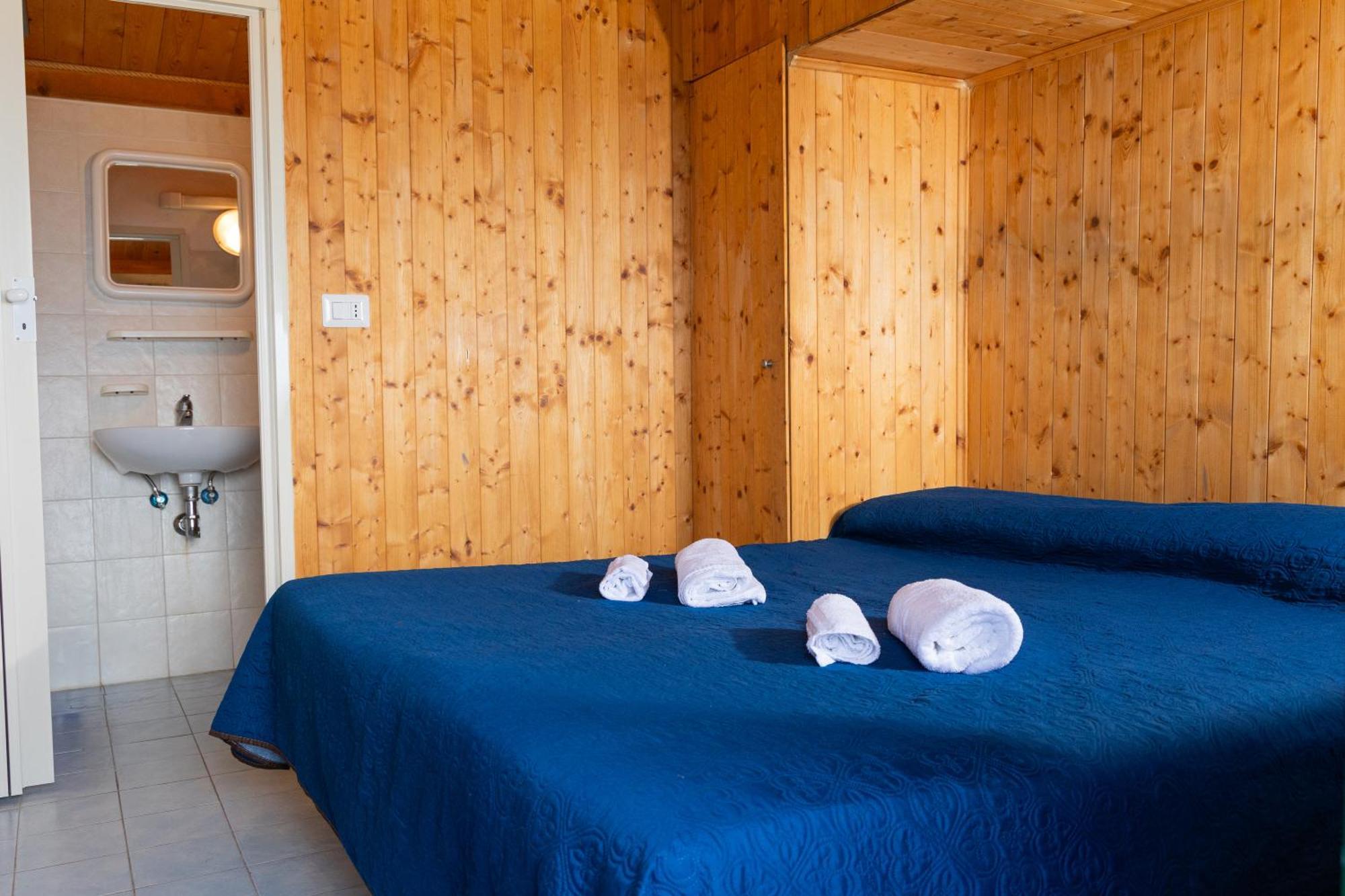 Camping Riva Smeralda Milazzo Exterior foto