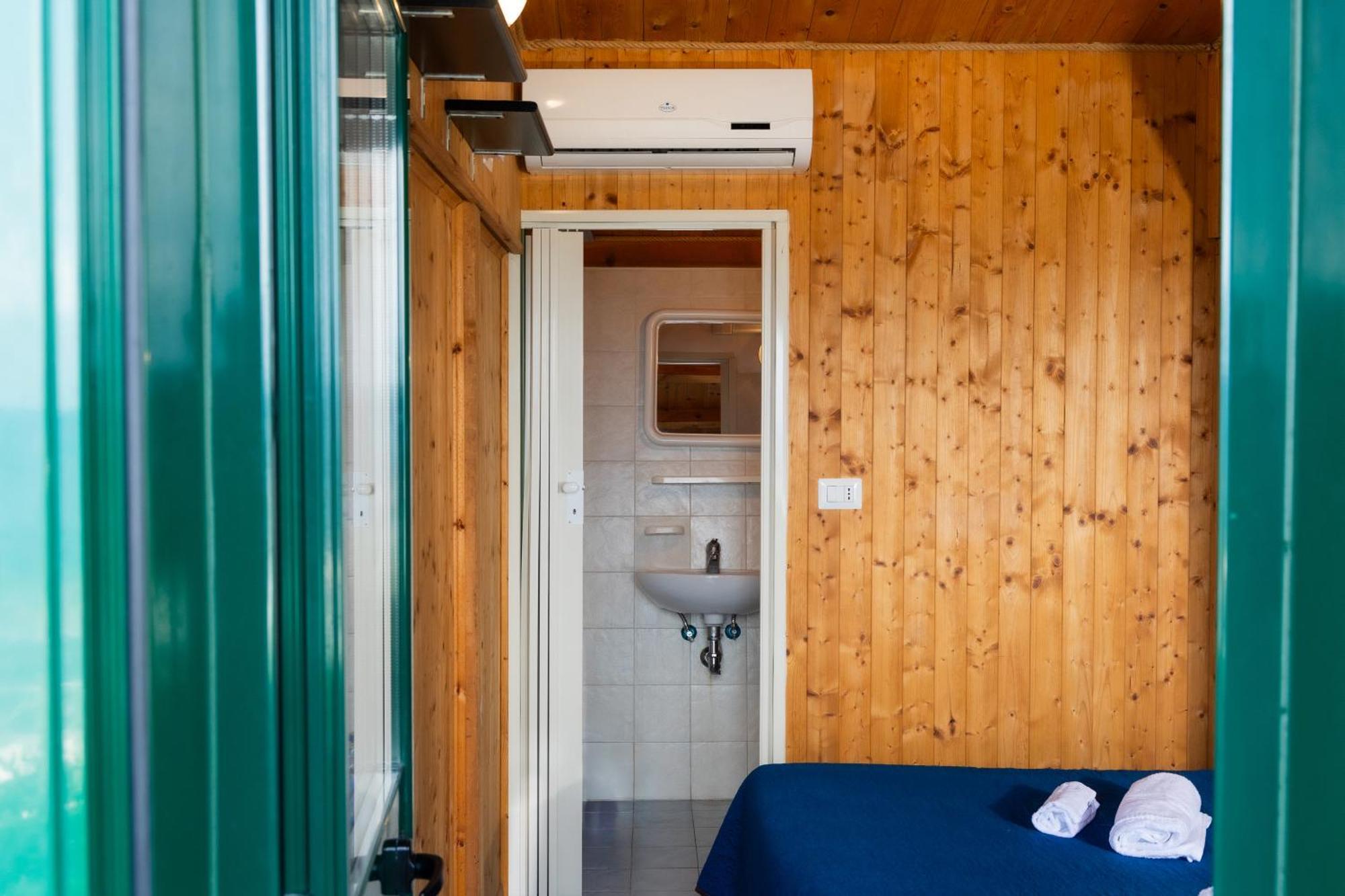 Camping Riva Smeralda Milazzo Exterior foto