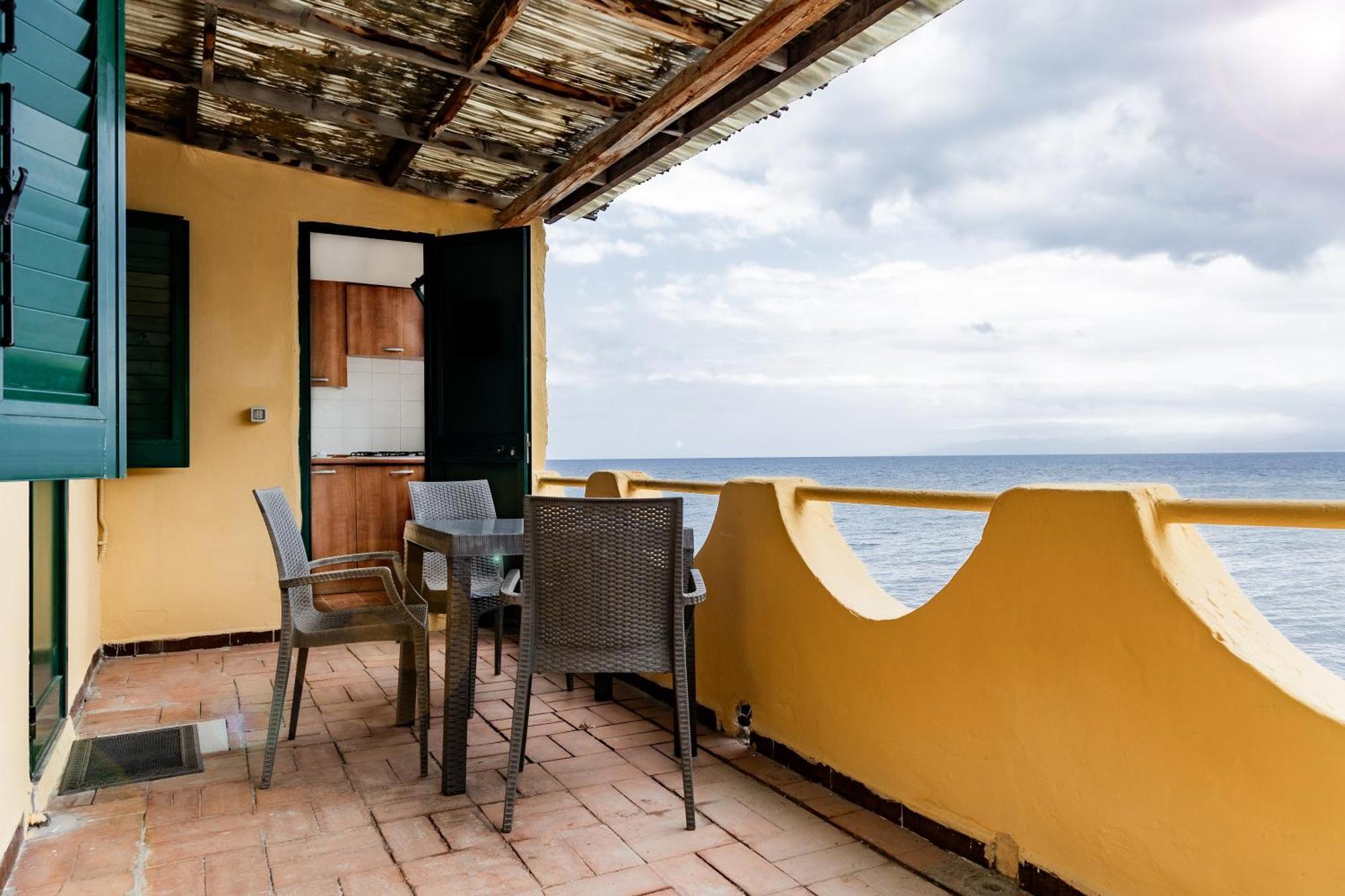 Camping Riva Smeralda Milazzo Exterior foto